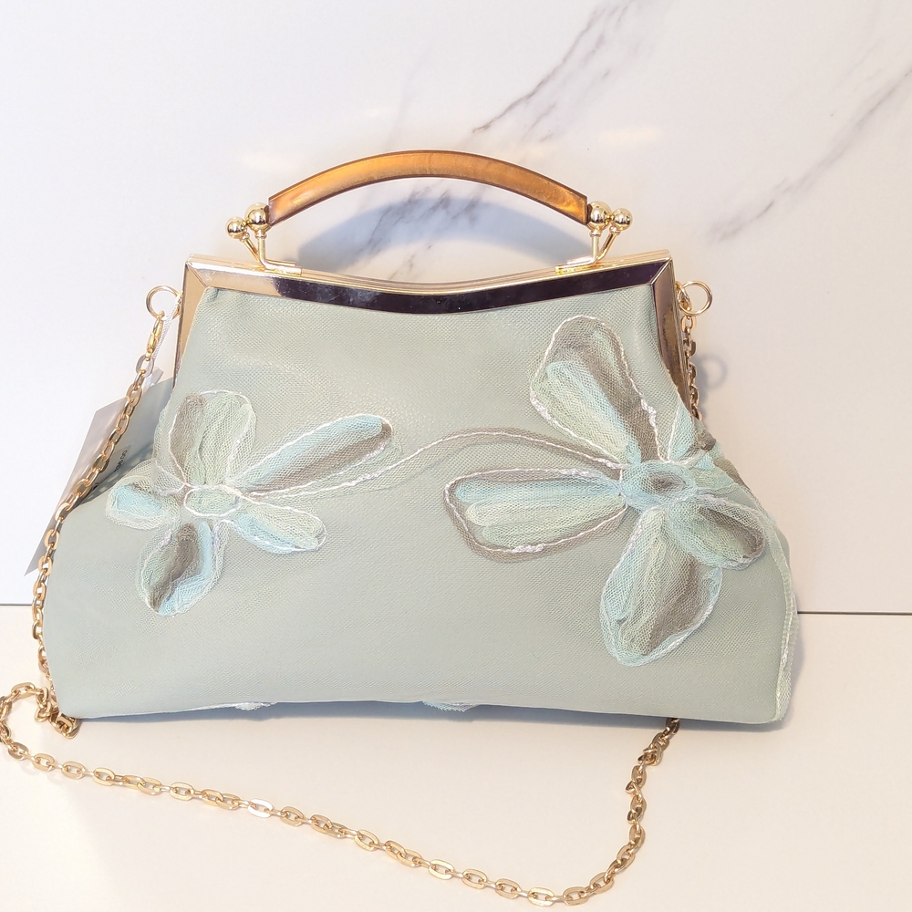 Floral Embroidered‎ Clutch with Gold Chain